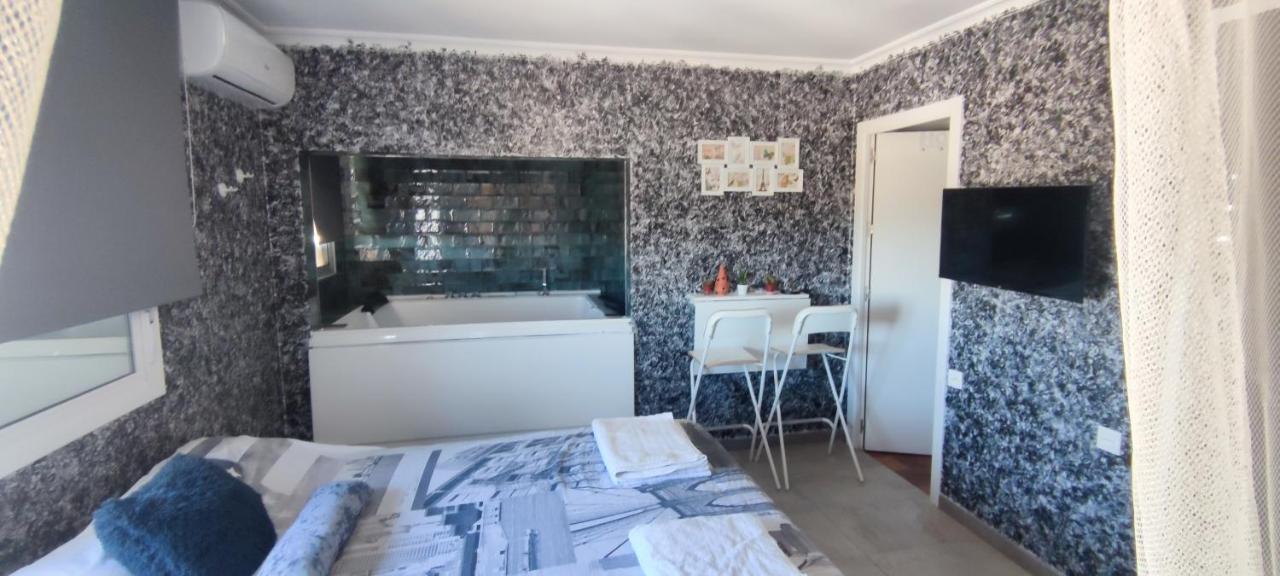 Latorre Jacuzzi Jerez Appartement Jerez de la Frontera Buitenkant foto